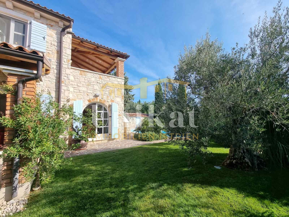 Doppia casa in stile istriano